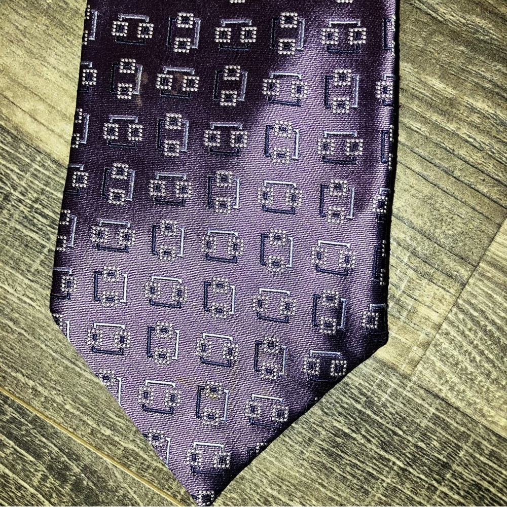 Nautica Purple Shine Tie EUC